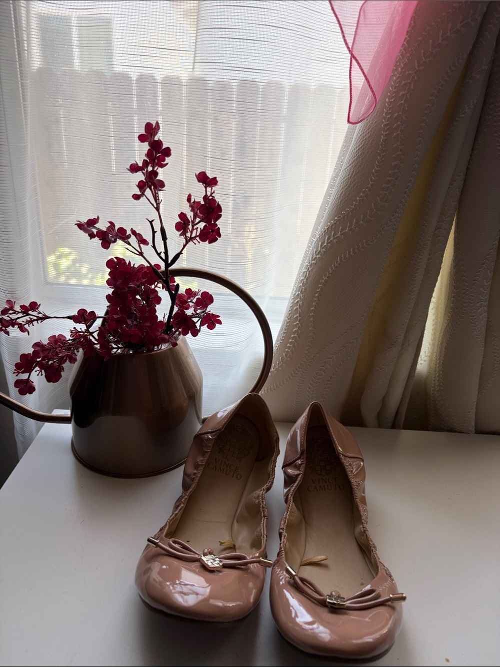 Vince Camuto Patent Ballet Flats in Blush Pink